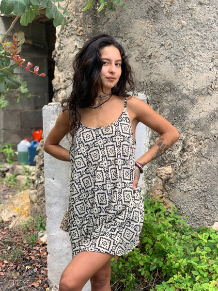 Amrit dress