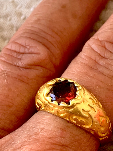 Classic Garnet gemstone designer Goa   ring