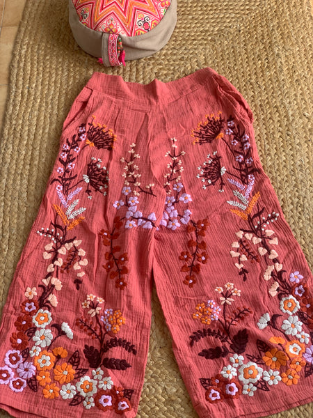 Chiang Mai boho trouser with flower hand embroidery 🧵