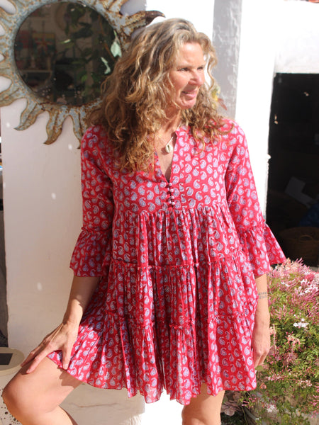 Geo  dress short In red Paisley