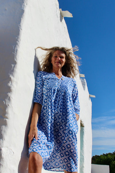 Ziazi tunica dress in Open spot blue