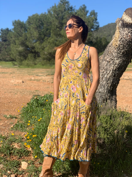 SUNDRESS  , sleeveless ☀️
