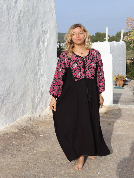 LIO RESORTWEAR KAFTAN BLACK