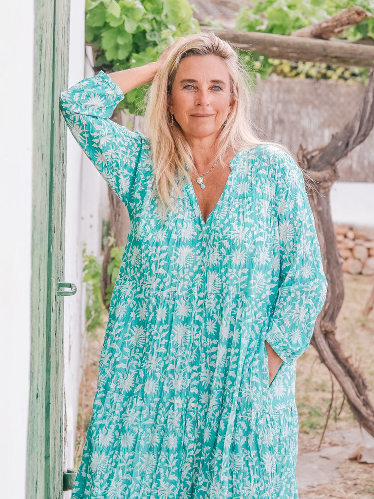 Embrace the Joy of Handmade Slow Fashion: A Journey of Love and Wanderlust