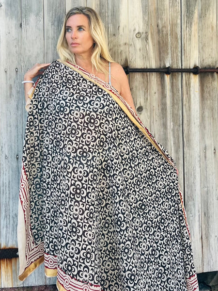 Big size Sarong ,Hand Block Printed Extra Large Sarong | Organic Cotton Muslin | Natural Bagru Print with Golden Black flower 🌺 -  AUROBELLE  IBIZA