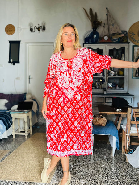 Muslin cotton v neck tunica red color with hand embroidery