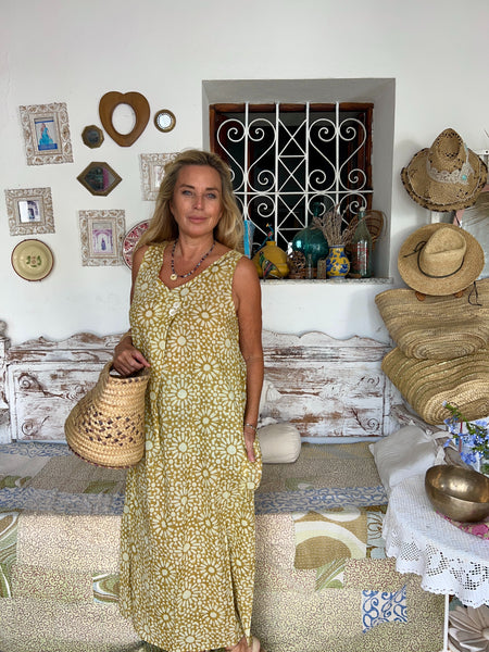 2 Button 2 Pocket Dress – Ibiza  Stars