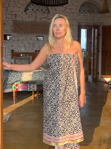 Hand Block Printed Extra Large Sarong | Organic Cotton Muslin | Natural Bagru Print with Golden Sari Black flower -  AUROBELLE  IBIZA
