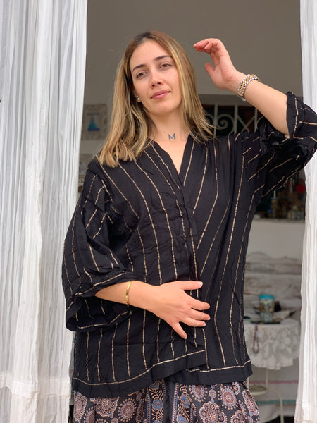 Ibiza boho short kimono 👘 in black and gold