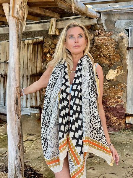 Big size Sarong ,Hand Block Printed Extra Large Sarong | Organic Cotton Muslin | Natural Bagru Print with Golden Sari yellows geometric -  AUROBELLE  IBIZA