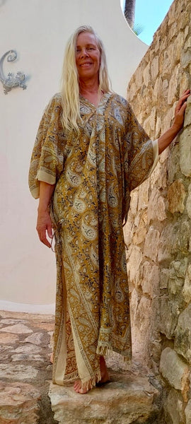 Flori Kaftan