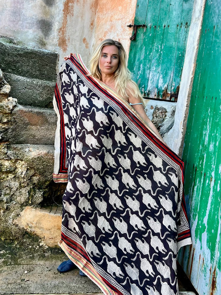 Big size Sarong ,Hand Block Printed Extra Large Sarong | Organic Cotton Muslin | Natural Bagru Print with Golden-Black 🐆 Panther 8 -  AUROBELLE  IBIZA