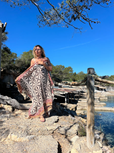 Big size Sarong ,Hand Block Printed Extra Large Sarong | Organic Cotton Muslin | Natural Bagru Print with Gold / Flower of life -  AUROBELLE  IBIZA