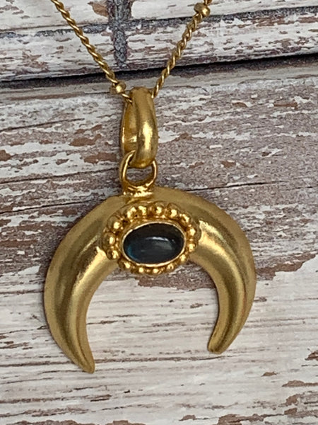 Half moon  🌙 stone necklace healing and protection
