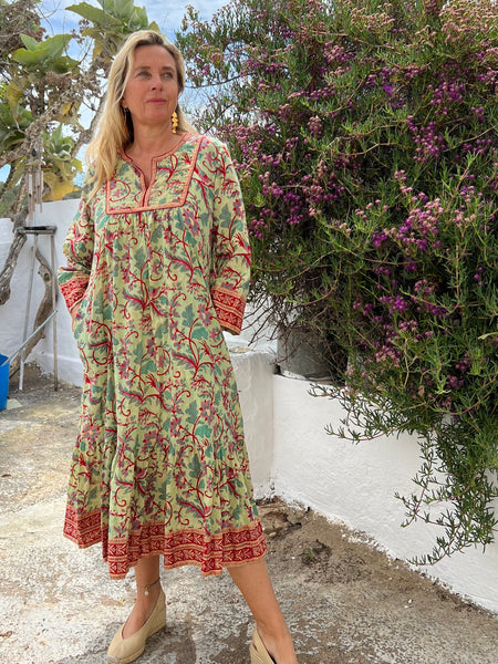 Vintage dress Green red Boho