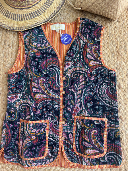 Velvet Paisley Vest – Handmade Boho Styl