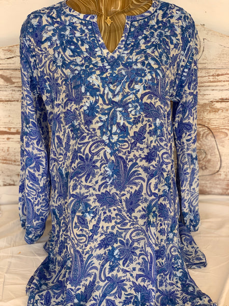 New 2024  Silk tunica in stunning   design and amazing hand 🧵blue