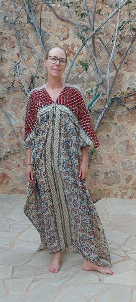 Flori Kaftan