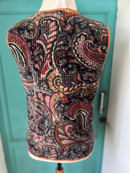 Velvet Paisley Vest – Handmade Boho Styl