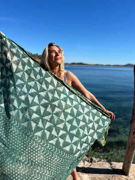 Big size Sarong ,Hand Block Printed Extra Large Sarong | Organic Cotton Muslin | Natural Bagru Print with Golden-Black Emerald green geo -  AUROBELLE  IBIZA