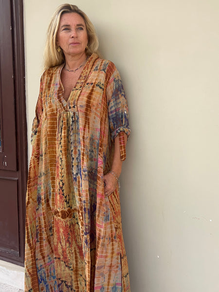 Silk Martha Kaftan – Upcycled Vintage Sari Collection no 3