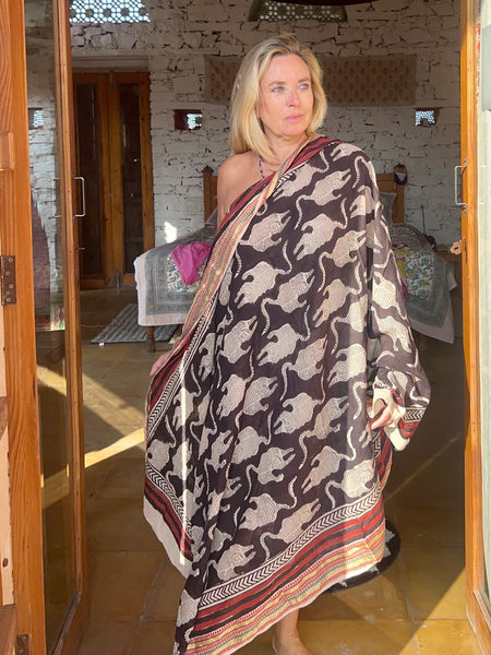 Sarong  Pareo new collection big size with golden zari border black panther