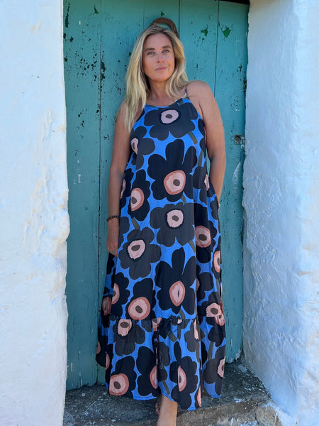 Nila dress black blue