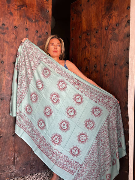 Om  🕉 big size Sarong - Pareo shawl in turquoise