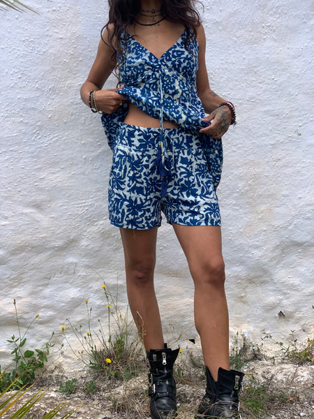 Sexy summer short indigo