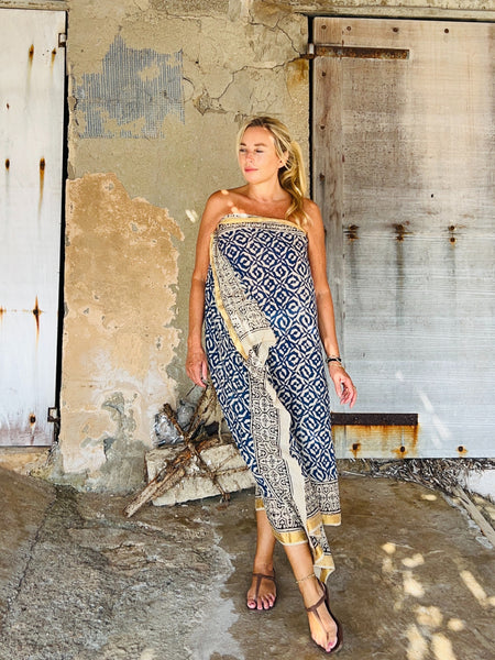 Hand Block Printed Extra Large Sarong | Organic Cotton Muslin | Natural Bagru Print with Golden Sari Border no 2Hexaclon