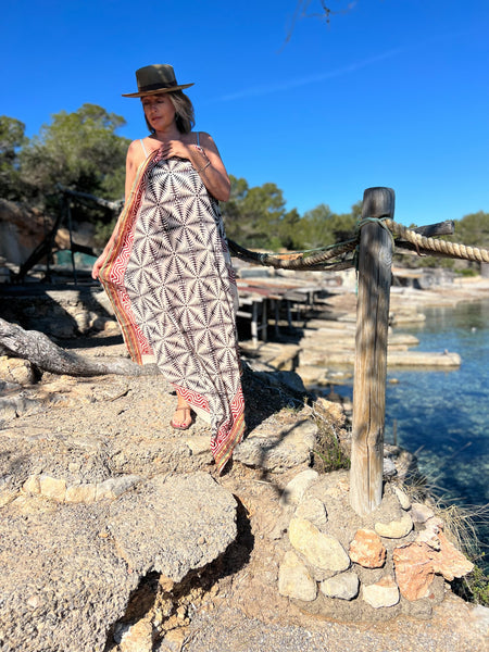 Big size Sarong ,Hand Block Printed Extra Large Sarong | Organic Cotton Muslin | Natural Bagru Print with Gold / Flower of life -  AUROBELLE  IBIZA