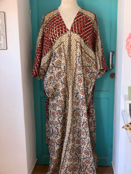 Flori Kaftan