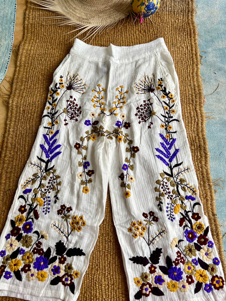 Chiang Mai boho trouser with flower hand embroidery 🧵