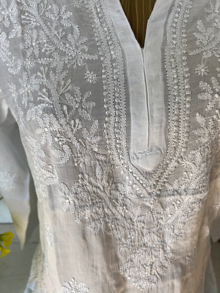 Silk white Tunica with hand embroidery