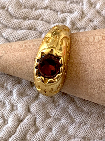 Classic Garnet gemstone designer Goa   ring