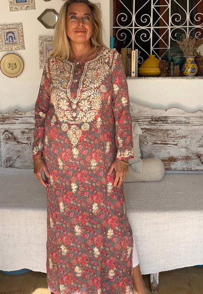 🌹 Grey Rose Silk Maxi Kurta – Hand Embroidered Detail (Sizes 38 & 50 !) -  AUROBELLE  IBIZA