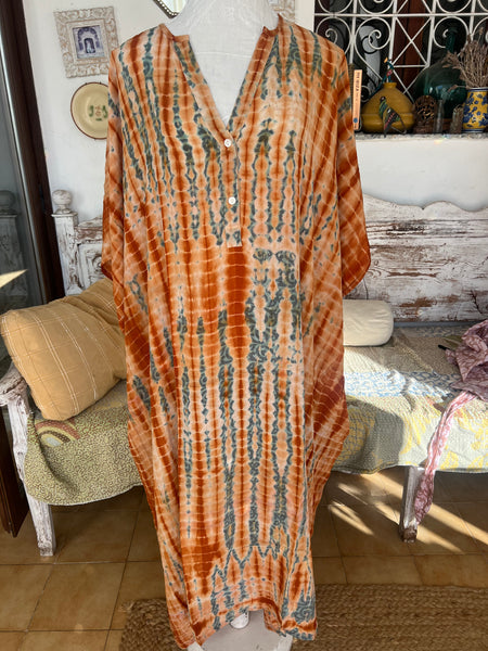 One-of-a-Kind Vintage Silk Sari Kaftan ✨no 3 dye tye