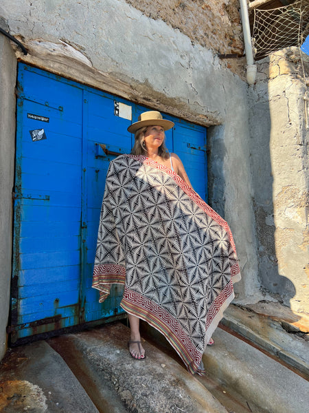 Big size Sarong ,Hand Block Printed Extra Large Sarong | Organic Cotton Muslin | Natural Bagru Print with Gold / Flower of life -  AUROBELLE  IBIZA