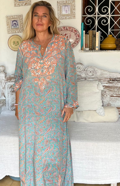 🌿 Turquoise Silk Maxi Kurta – Paisley Print (One of a Kind)tutti Frutti -  AUROBELLE  IBIZA