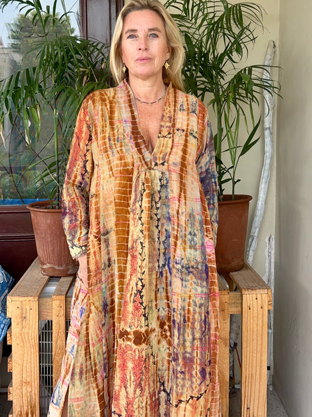 Silk Martha Kaftan – Upcycled Vintage Sari Collection no 3