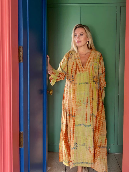 Silk Martha Kaftan – Upcycled Vintage Sari Collection no 1