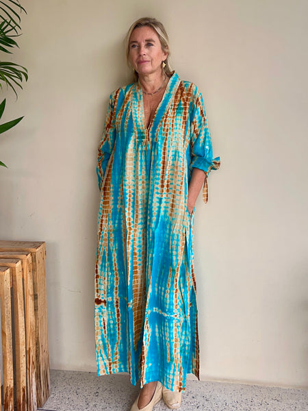 Silk Martha Kaftan – Upcycled Vintage Sari Collection no 5
