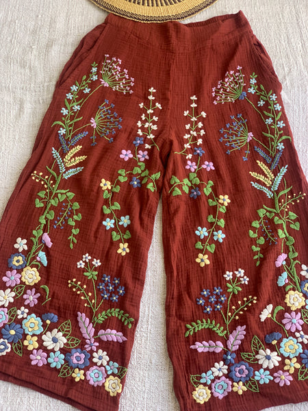 Chiang Mai boho trouser with flower hand embroidery 🧵rust red