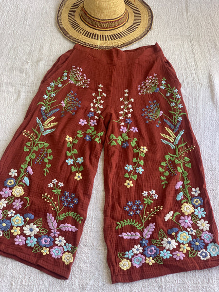 Chiang Mai boho trouser with flower hand embroidery 🧵rust red