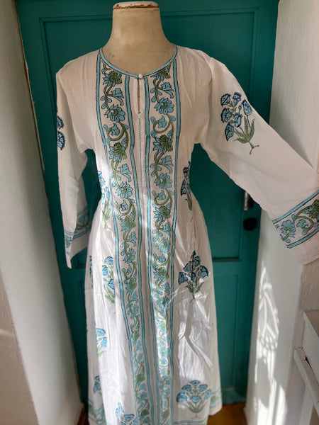 Mughal  dress made  turquesa with  blockprint  print