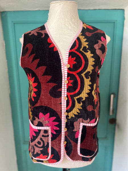 Velvet Suzani Vest – Boho Handmade Style