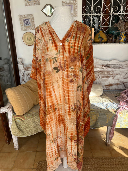 One-of-a-Kind Vintage Silk Sari Kaftan ✨no 2 flower