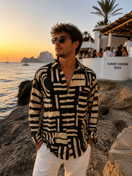 Uni sex shirt for Men or woman full sleeve in cool geo print
