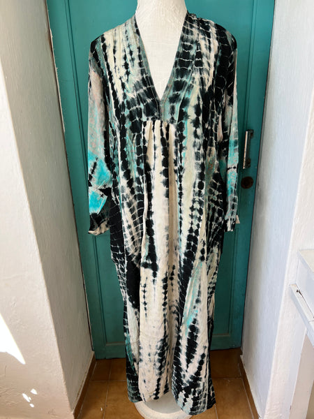 Silk Martha Kaftan – Upcycled Vintage Sari Collection no 22 XXL blue Beach