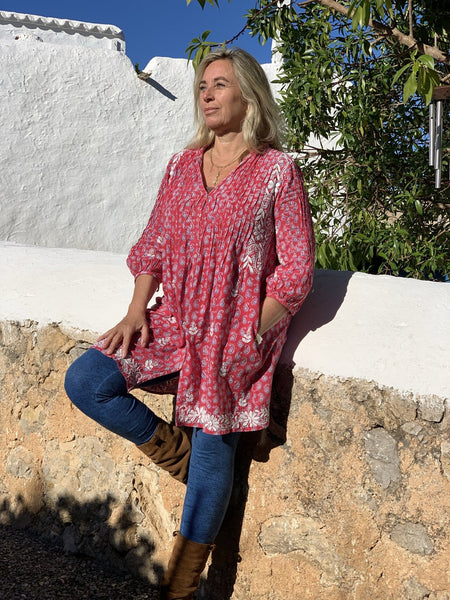 Brazilian tunica made with block print in red hand block print - AUROBELLE IBIZA